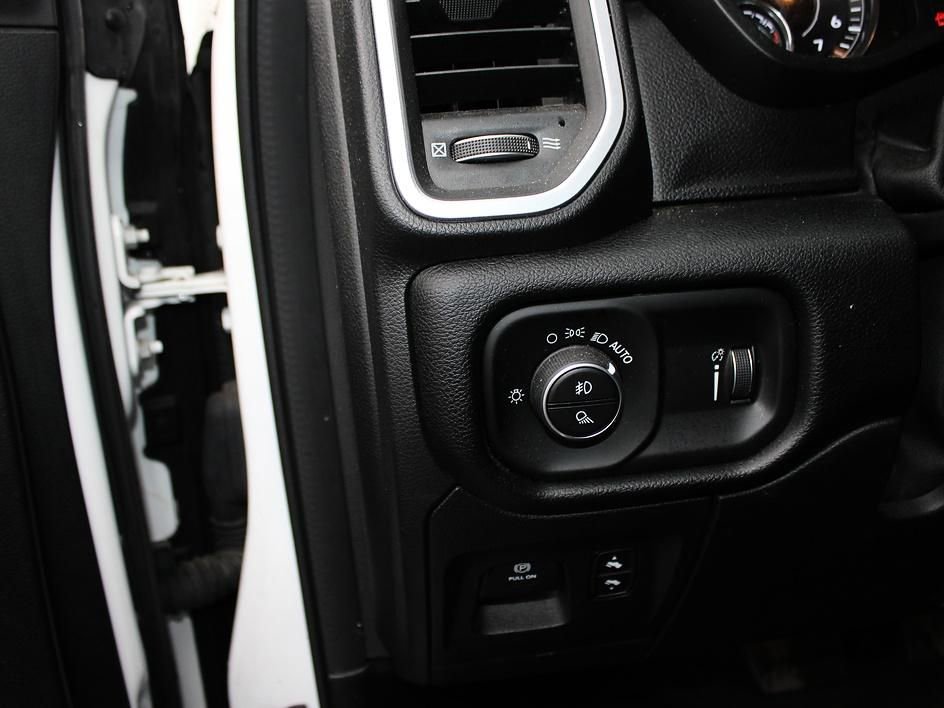 Used 2020 RAM 1500 Big Horn image 24