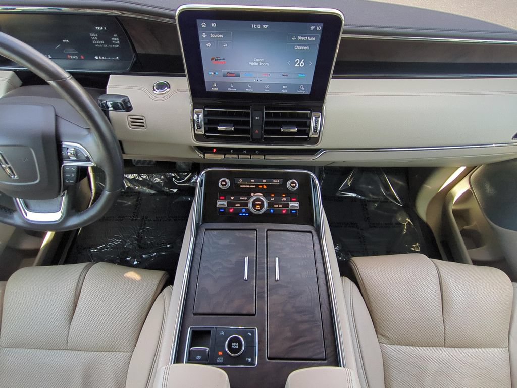 Used 2020 Lincoln Navigator Reserve w/ Equipment Group 208A Reserve AWD/4WD image 15