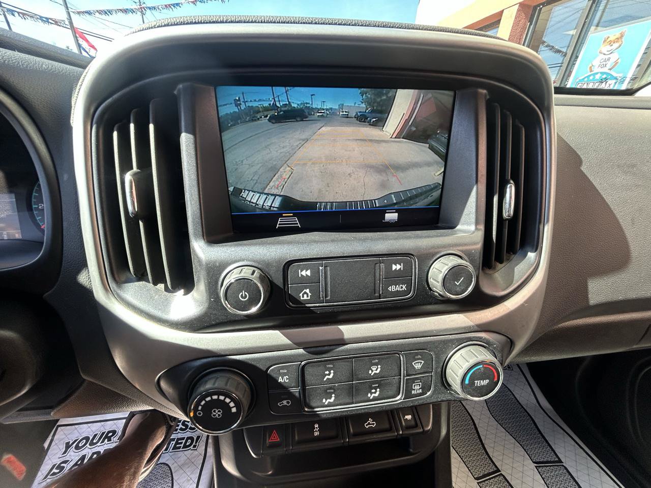 Used 2021 Chevrolet Colorado LT w/ LT Convenience Package AWD/4WD image 15