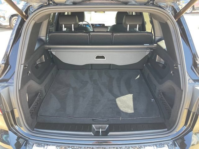 Used 2023 Mercedes-Benz GLB 250 4MATIC w/ Premium Package image 7