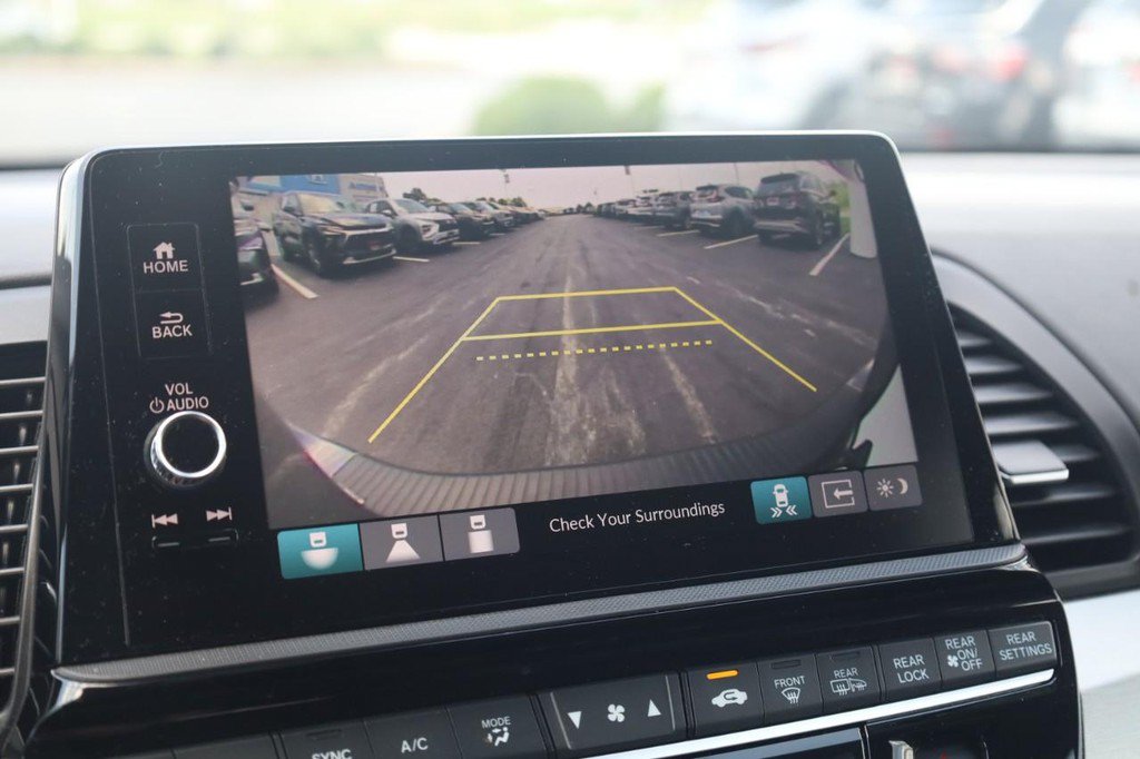 Certified 2025 Honda Odyssey Touring image 16
