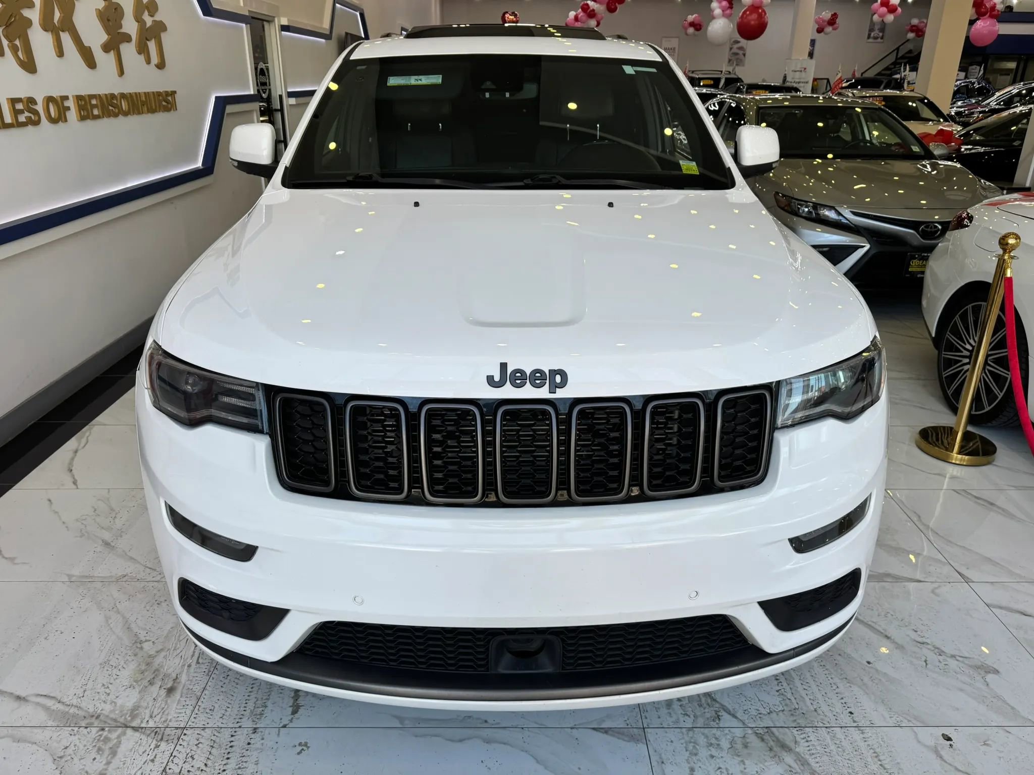 Used 2019 Jeep Grand Cherokee High Altitude AWD/4WD image 3