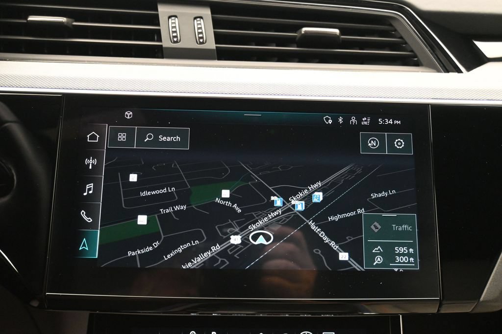 Used 2024 Audi Q8 e-tron Prestige w/ Prestige Package AWD/4WD image 14