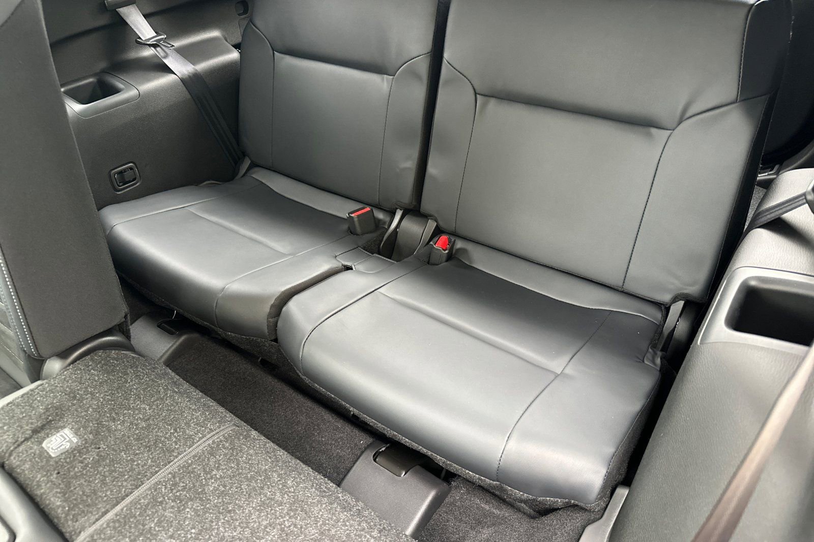 New 2025 Mitsubishi Outlander SE image 14