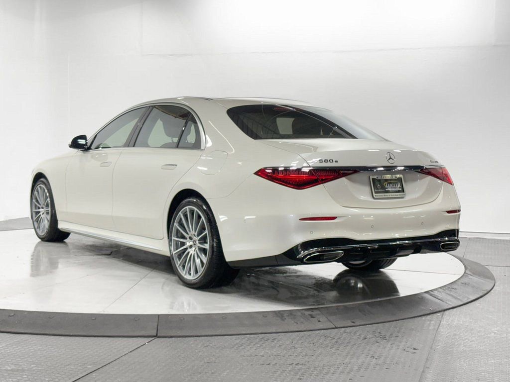Certified 2023 Mercedes-Benz S 580e 4MATIC Sedan w/ AMG Line image 31