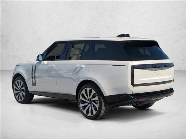 New 2026 Land Rover Range Rover SE image 9