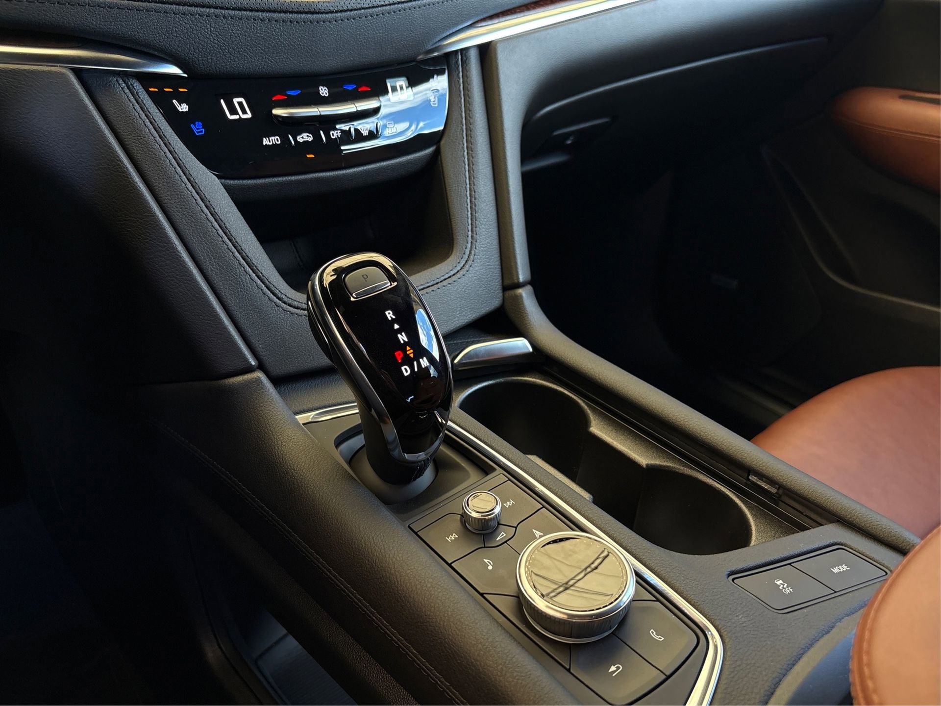 New 2026 Cadillac XT5 Premium Luxury w/ Driver Assist Package FWD image 29