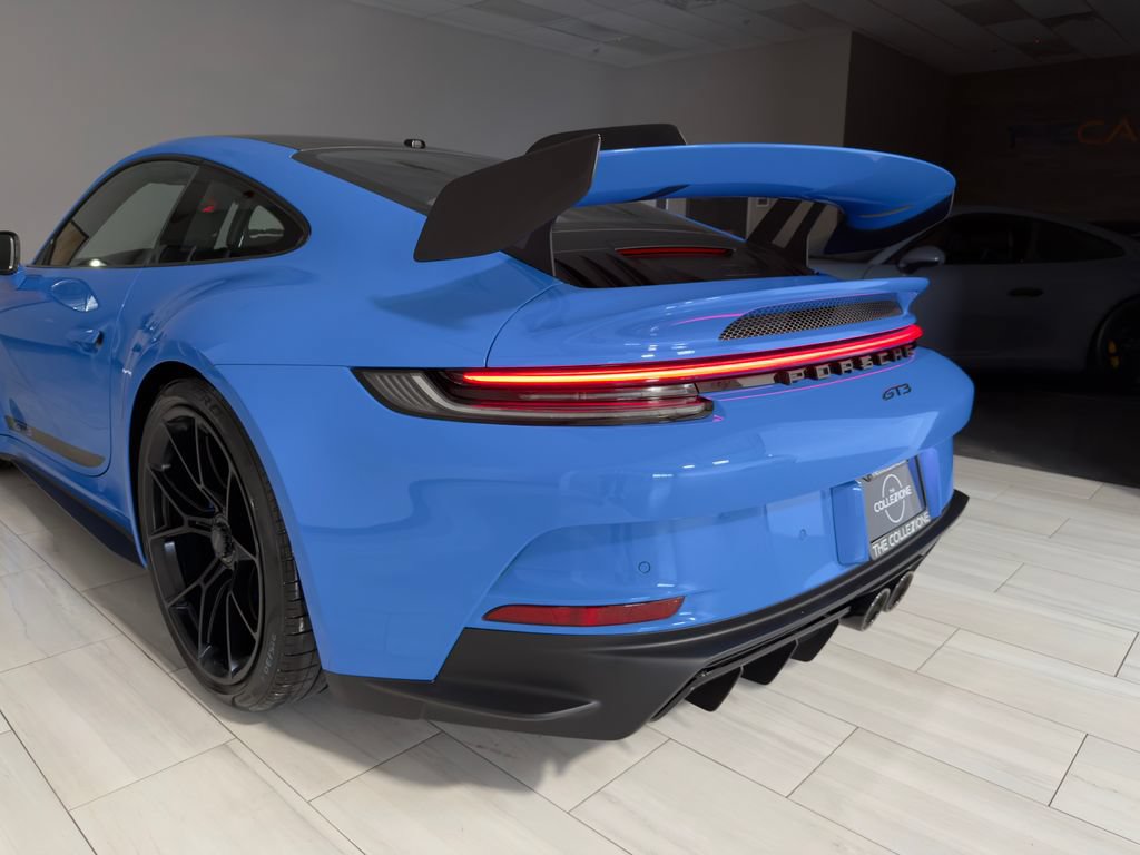 Used 2022 Porsche 911 GT3 RWD image 57