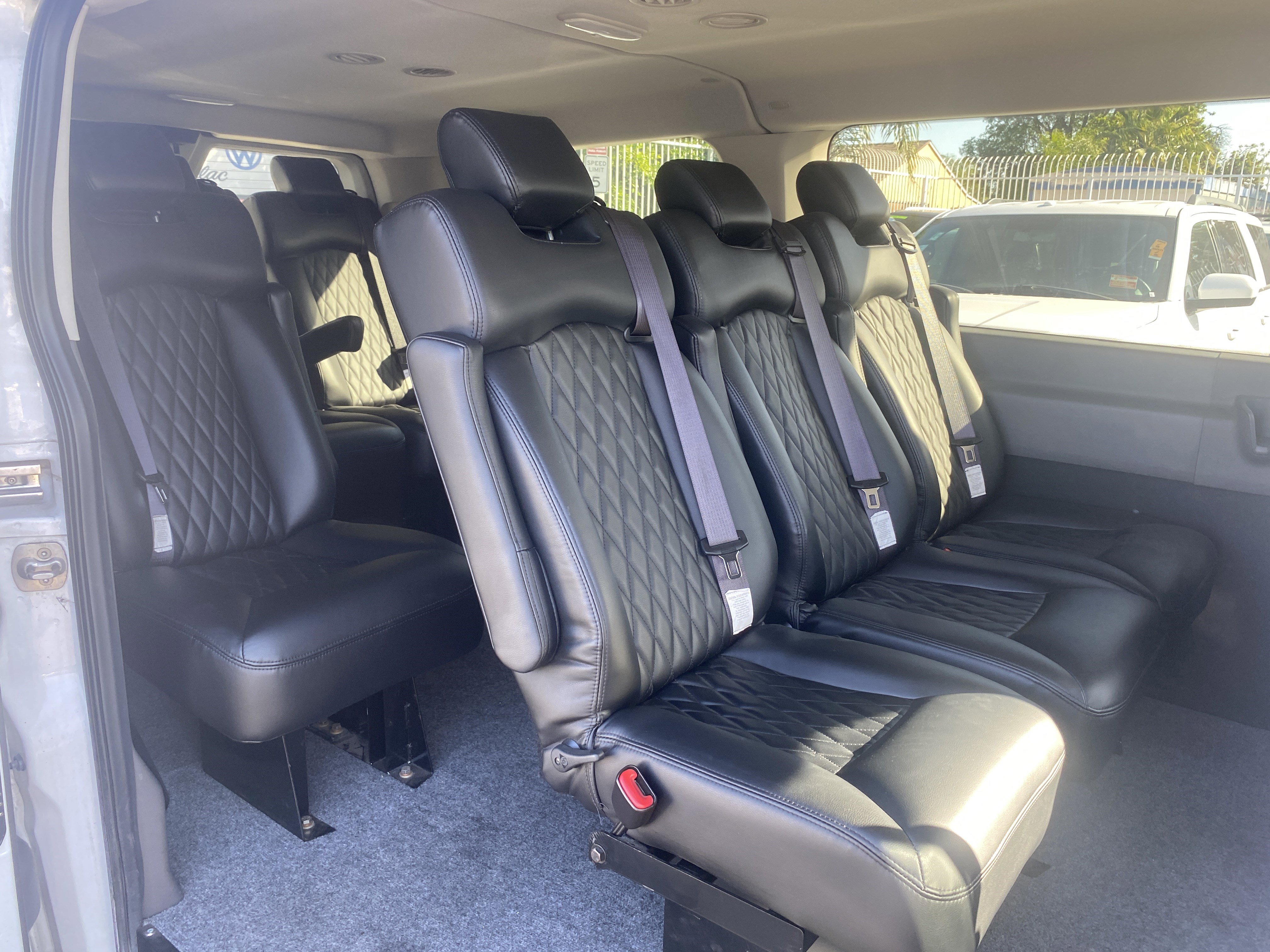 Used 2020 Ford Transit 150 XLT RWD image 13