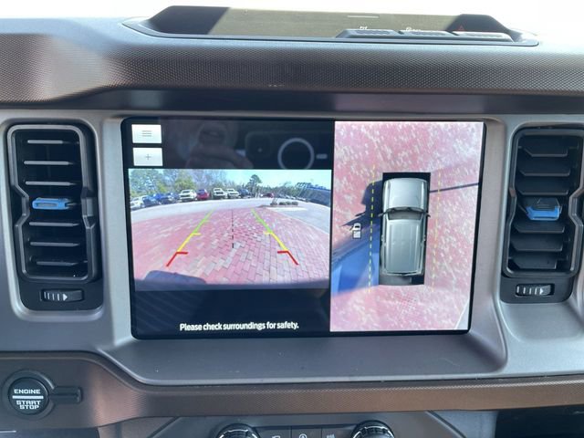 Used 2023 Ford Bronco Outer Banks AWD/4WD image 19