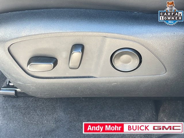Used 2026 GMC Acadia Elevation w/ Elevation Premium Package FWD image 24