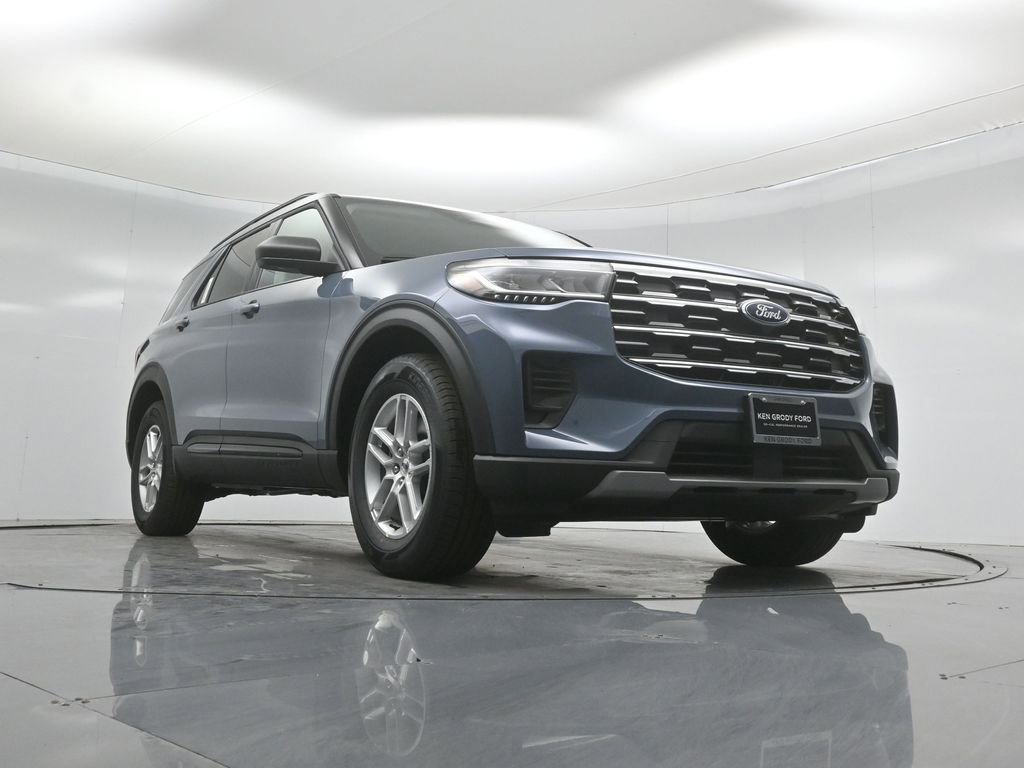New 2026 Ford Explorer Active RWD image 44