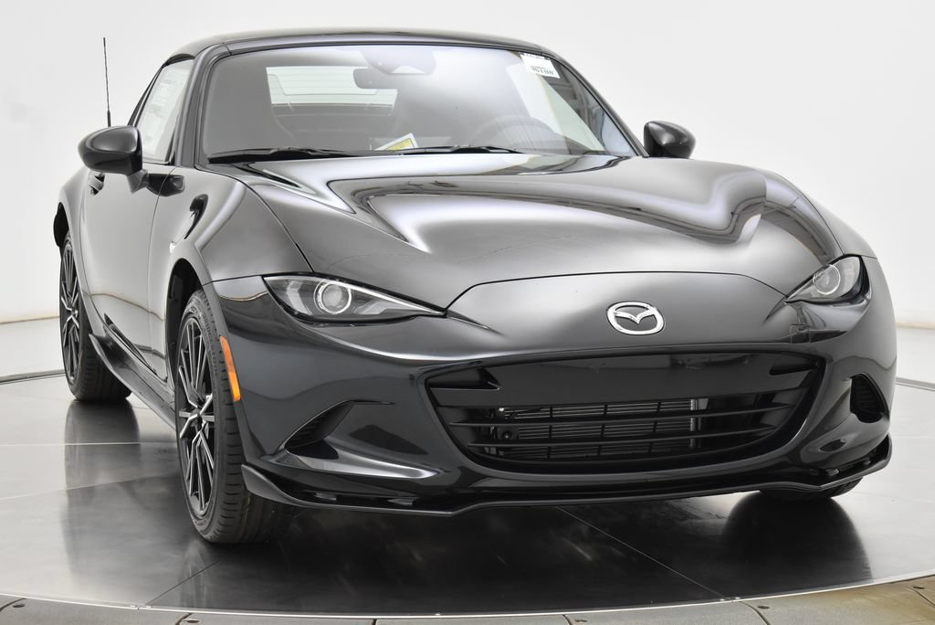 New 2026 MAZDA MX-5 Miata RF Grand Touring w/ Appearance Package RWD image 12
