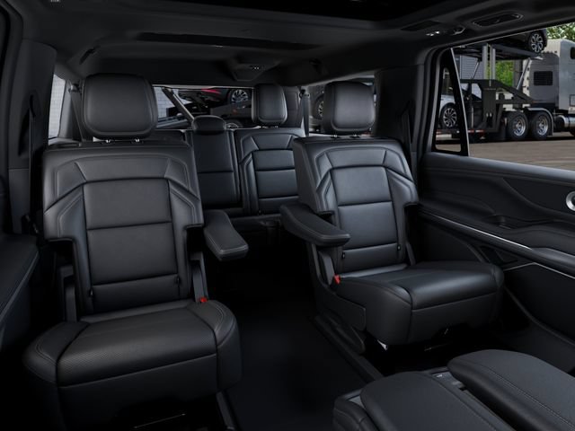 New 2027 Lincoln Navigator L Reserve w/ Jet Appearance Package AWD/4WD image 12