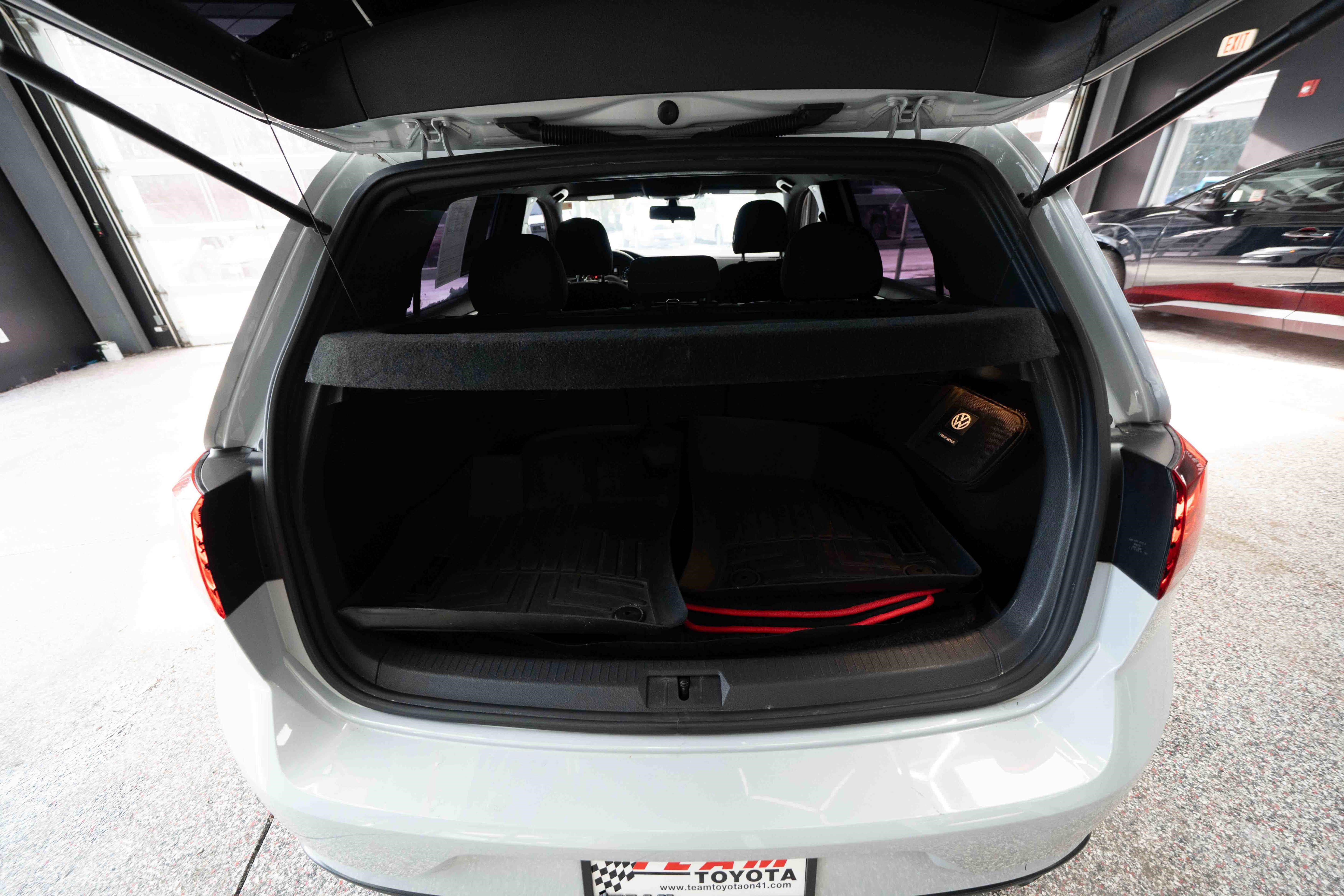 Used 2018 Volkswagen GTI S image 28