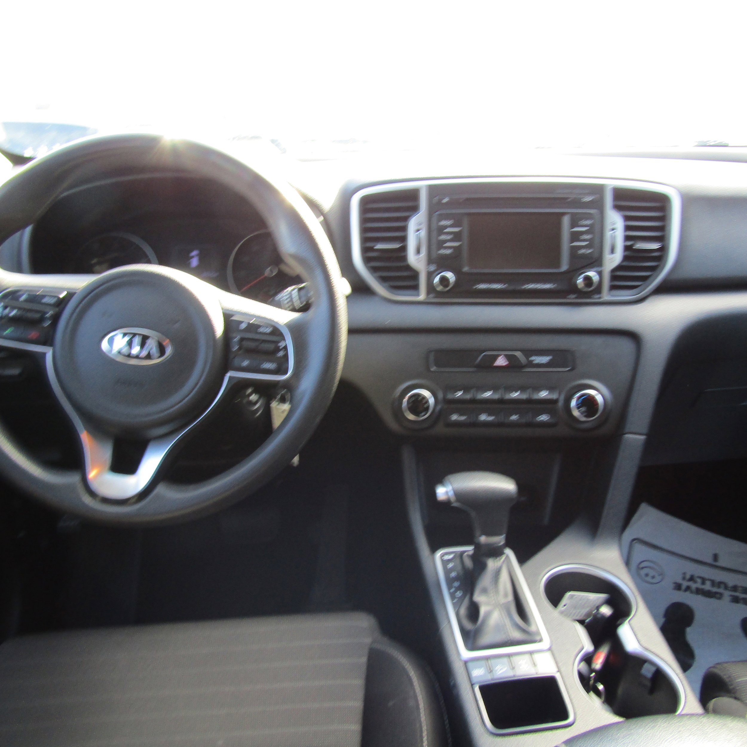 Used 2018 Kia Sportage LX image 10