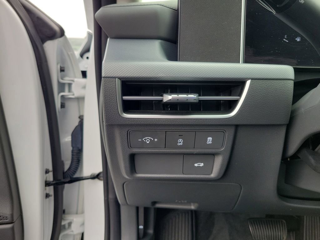 Used 2025 Hyundai Sonata SE image 23