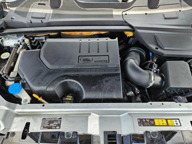 Used 2019 Land Rover Discovery Sport SE image 22