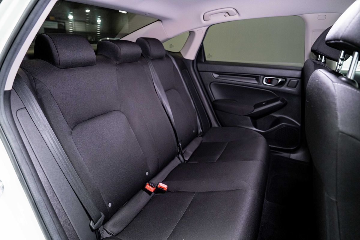 Used 2025 Honda Civic LX image 17
