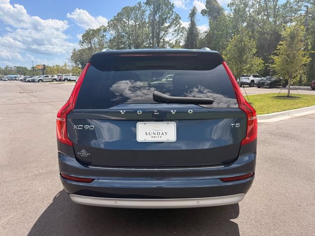 Used 2022 Volvo XC90 T5 Momentum w/ Protection Package Premier FWD image 18
