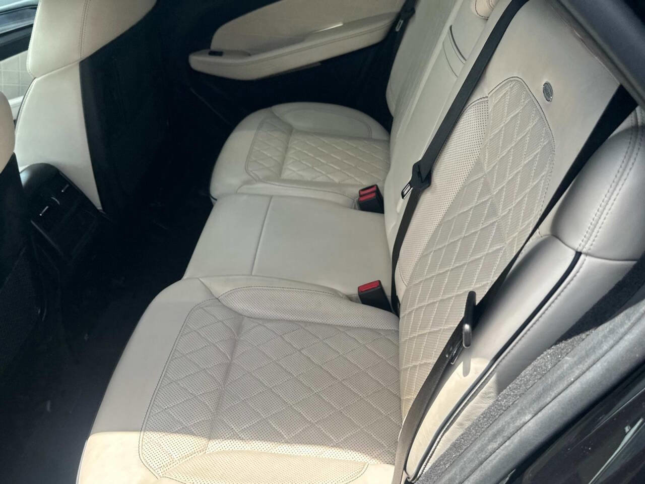 Used 2015 Mercedes-Benz ML 400 ML 400 AWD 4MATIC 4dr SUV image 7