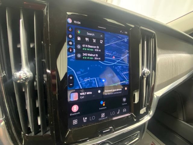Used 2025 Volvo S90 B6 Plus AWD/4WD image 18