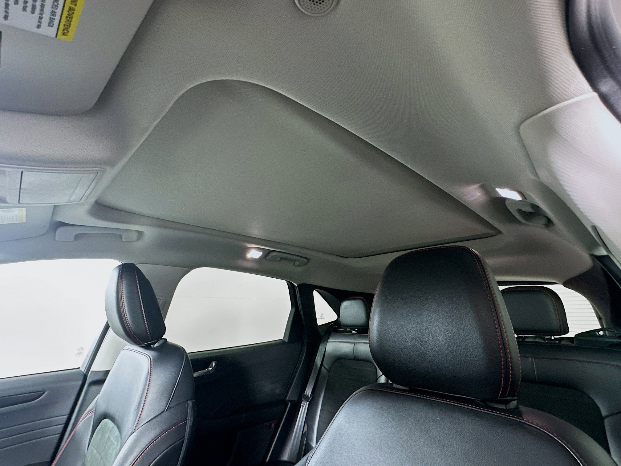 Used 2022 Ford Escape SEL w/ SEL Stealth AWD Package image 25