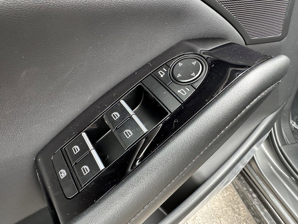 New 2026 MAZDA MAZDA3 s Sport image 17