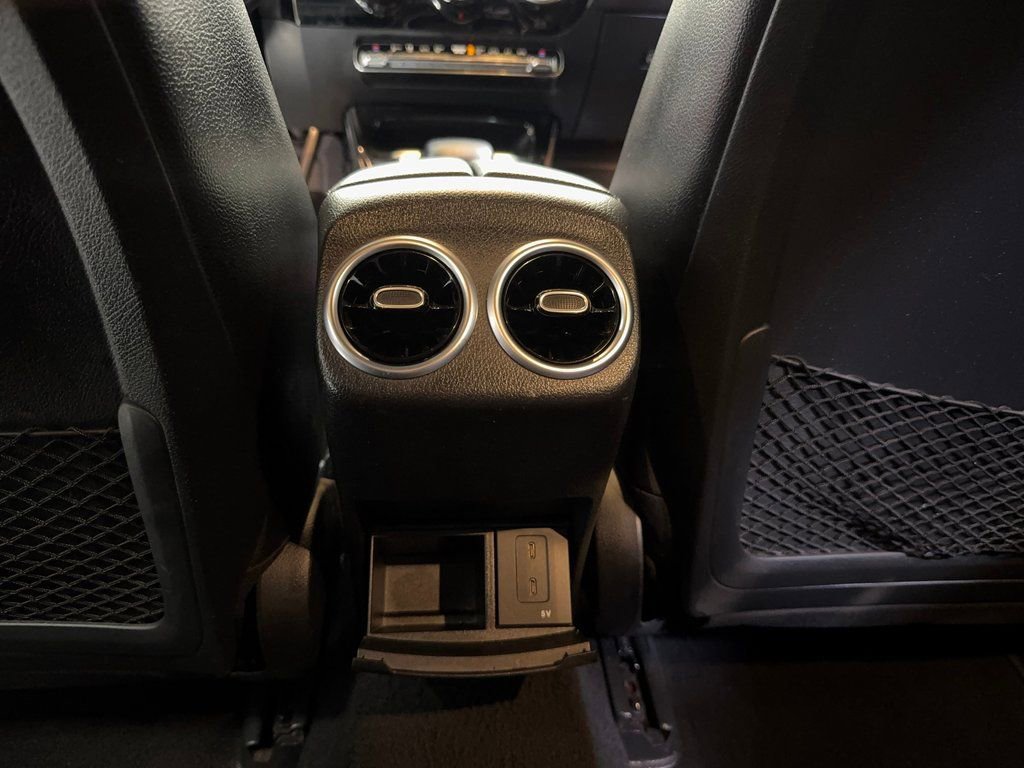 Used 2020 Mercedes-Benz CLA 250 image 34