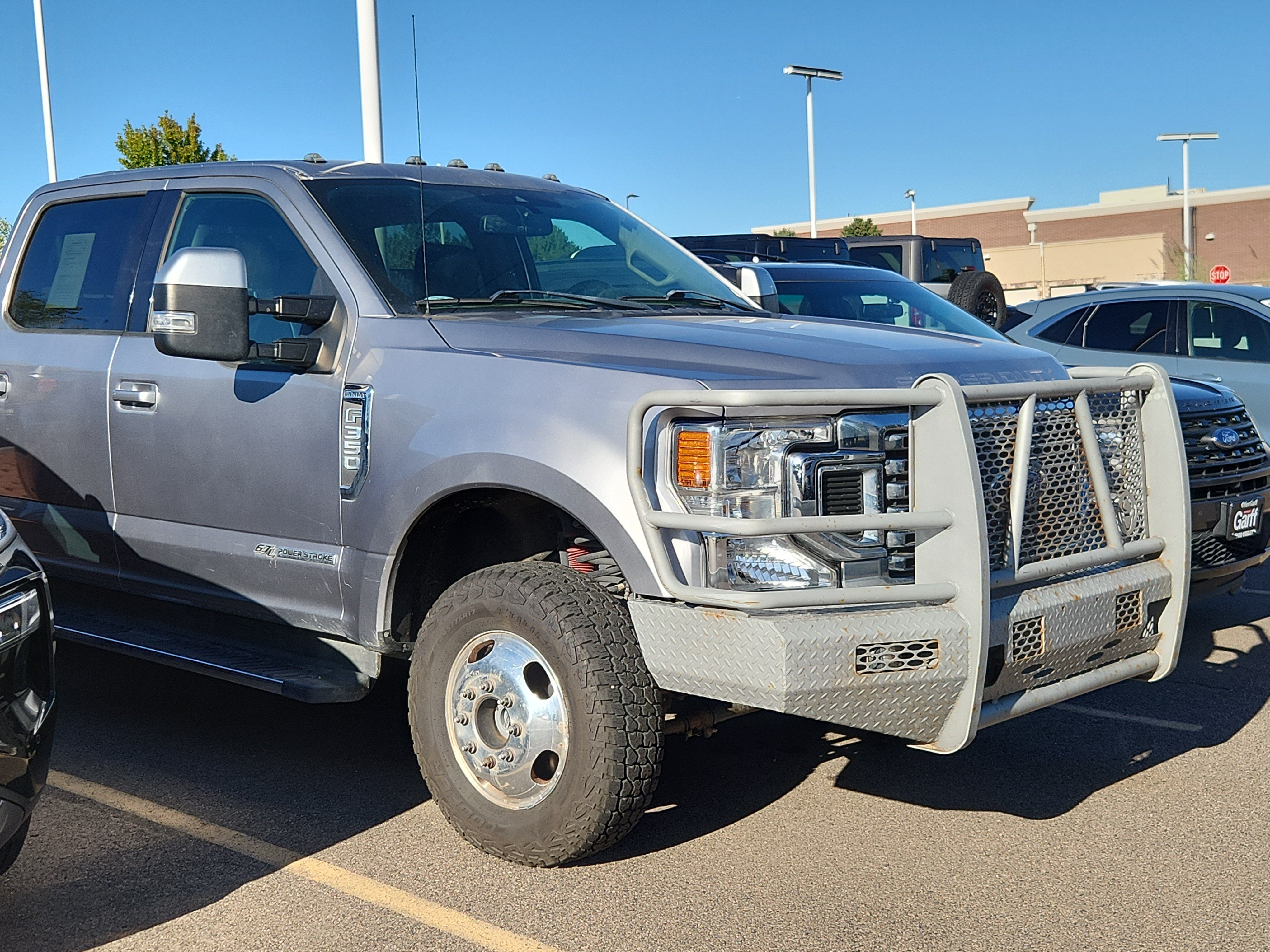 Used 2020 Ford F350 Lariat w/ Lariat Value Package AWD/4WD image 3