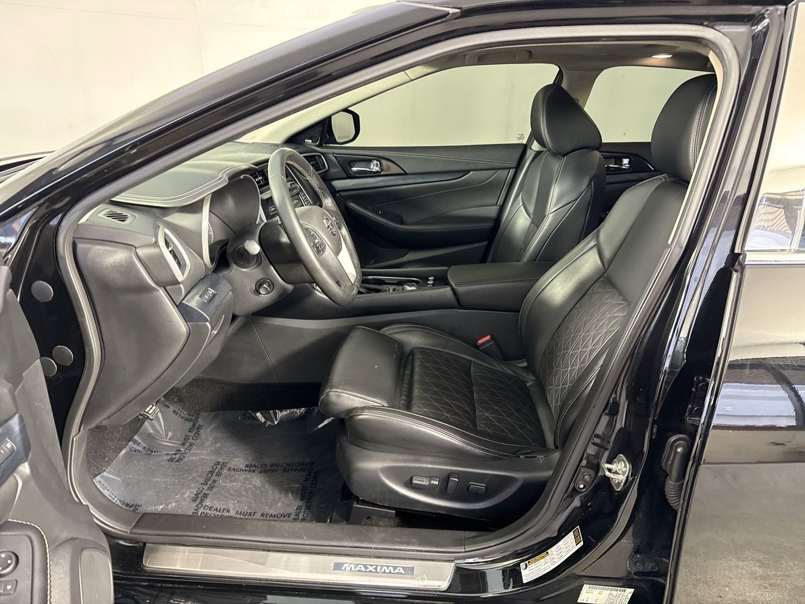 Used 2019 Nissan Maxima Platinum w/ Illumination Package image 5