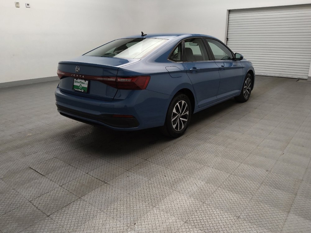Used 2025 Volkswagen Jetta S FWD image 9
