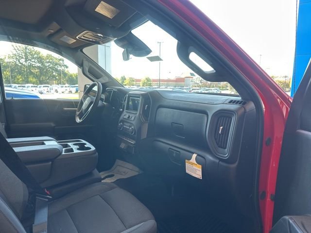 New 2026 Chevrolet Silverado 1500 Custom w/ Turbomax Blackout Package image 31