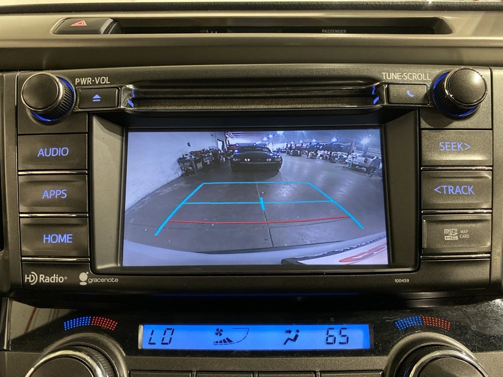 Used 2015 Toyota RAV4 XLE image 18