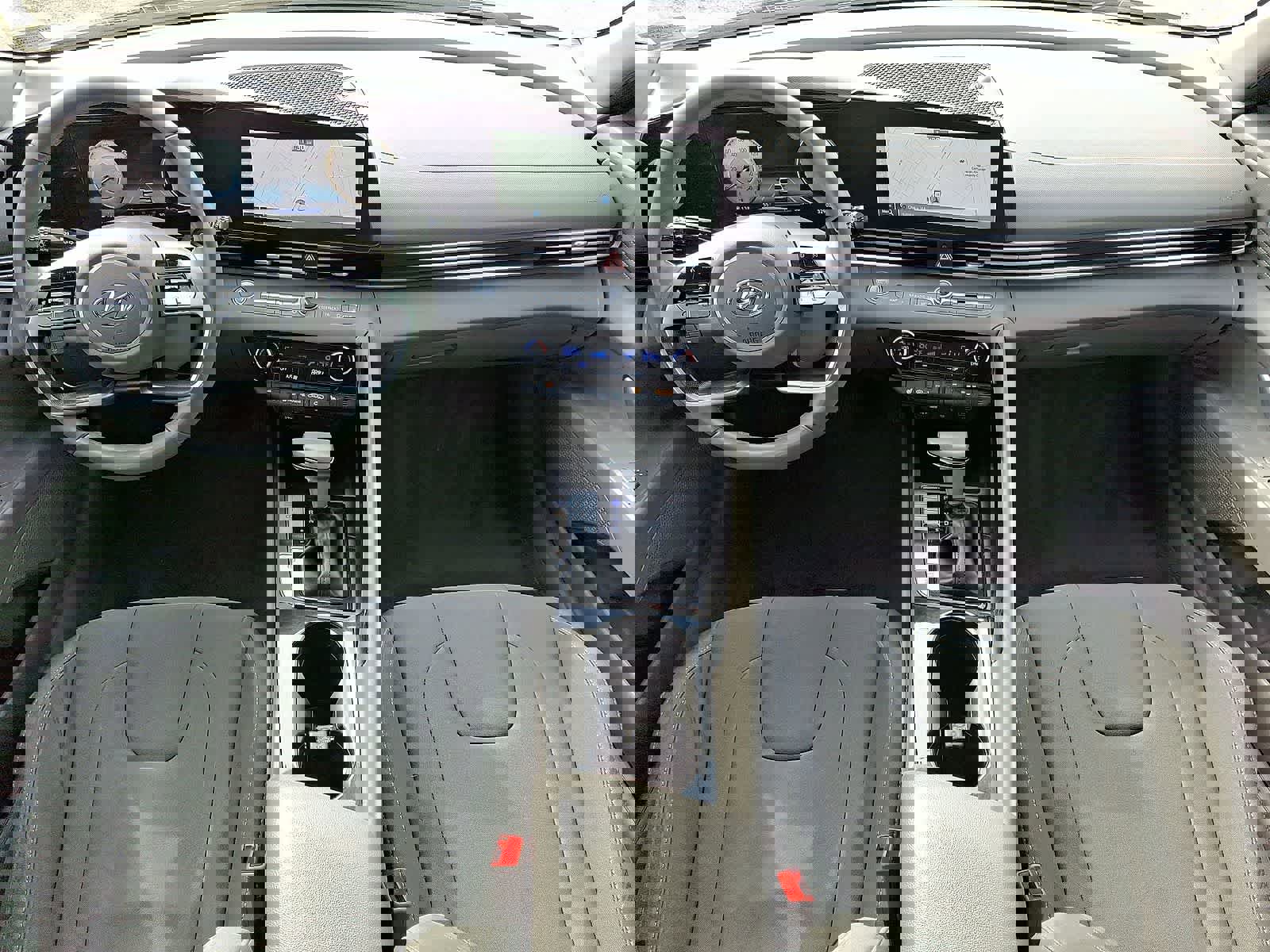 Used 2023 Hyundai Elantra SEL w/ Convenience Package image 25