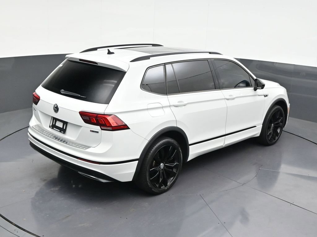 Used 2020 Volkswagen Tiguan SE R-Line AWD/4WD image 23