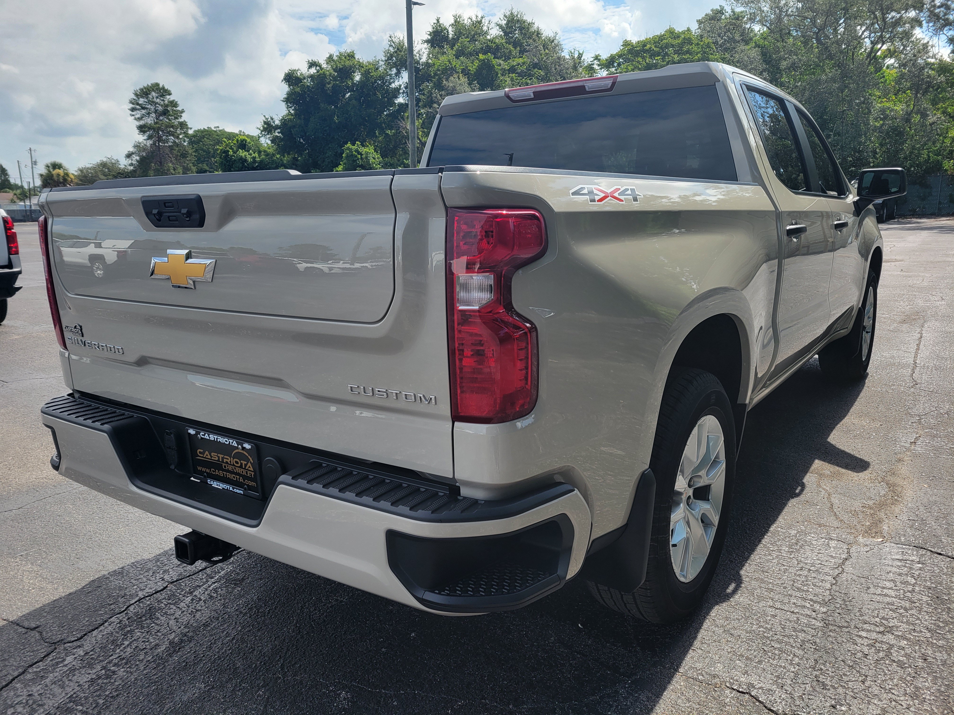 New 2026 Chevrolet Silverado 1500 Custom AWD/4WD image 5