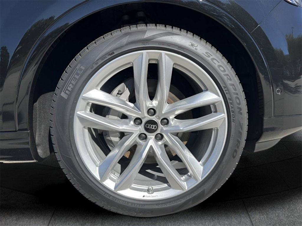 New 2025 Audi Q7 3.0T Premium Plus image 3
