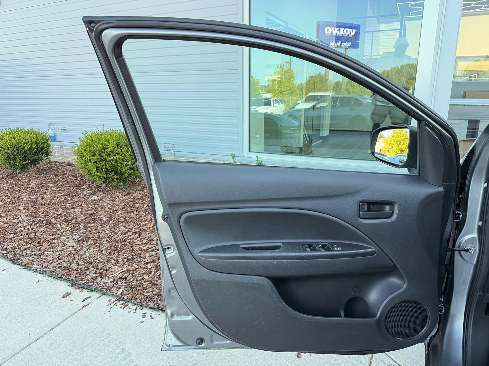 Used 2021 Mitsubishi Mirage ES FWD image 12