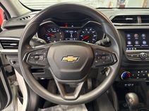 Used 2022 Chevrolet TrailBlazer LS FWD image 5