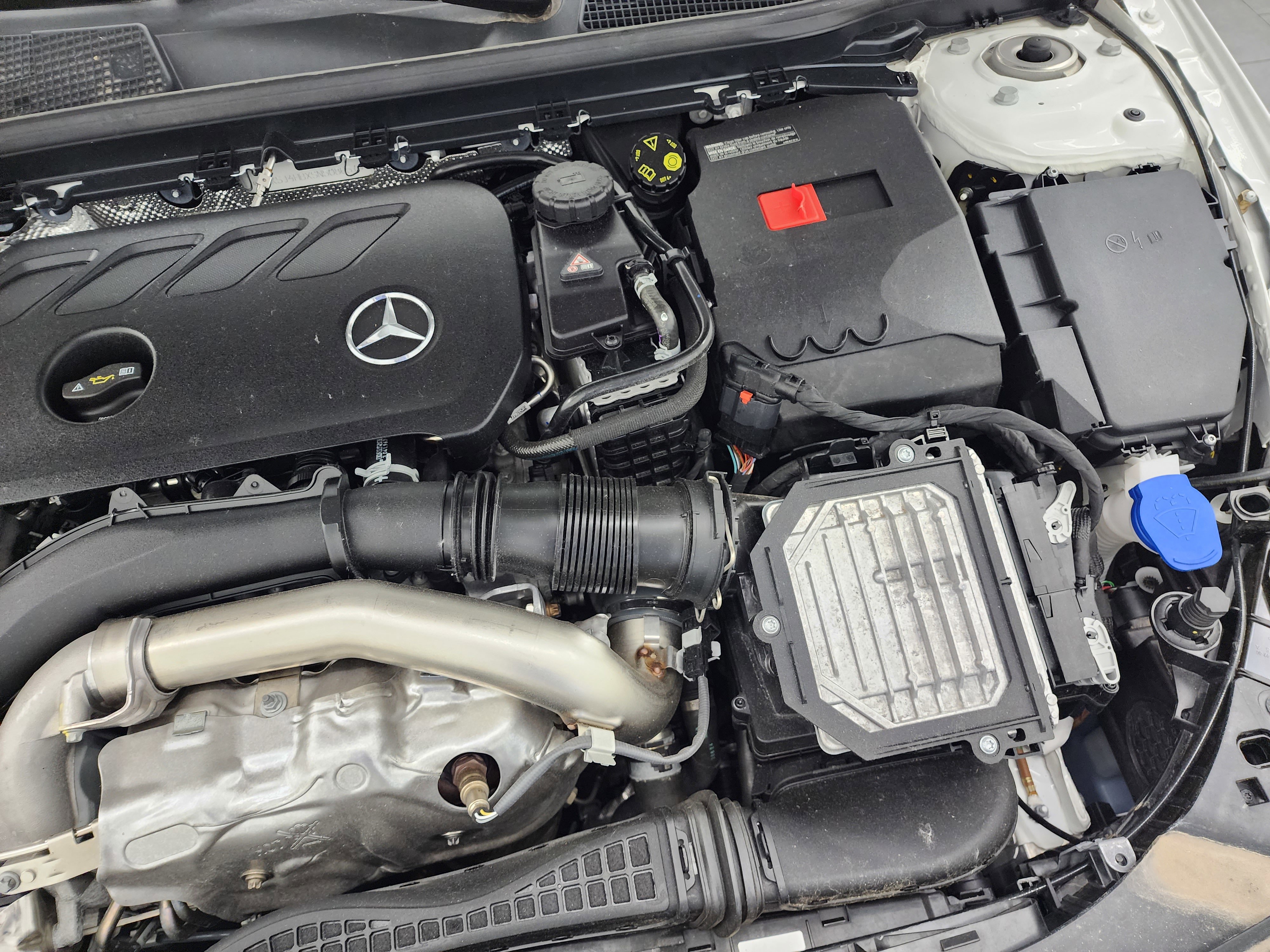 Used 2025 Mercedes-Benz CLA 250 4MATIC image 18