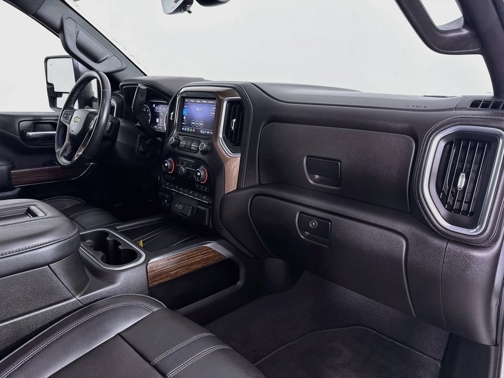 Used 2022 Chevrolet Silverado 3500 High Country w/ Z71 Off-Road Package AWD/4WD image 32