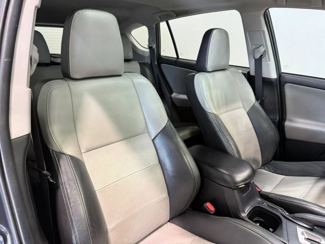 Used 2016 Toyota RAV4 XLE FWD image 21
