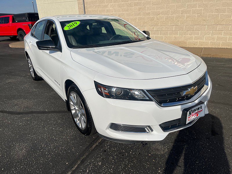 Used 2019 Chevrolet Impala LS FWD image 2