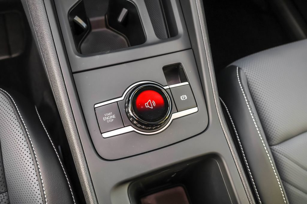 New 2026 Volkswagen Tiguan SE image 28