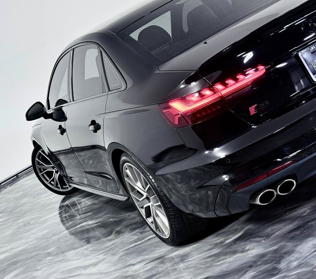 Used 2022 Audi S4 Premium Plus w/ Premium Plus Package AWD/4WD image 13