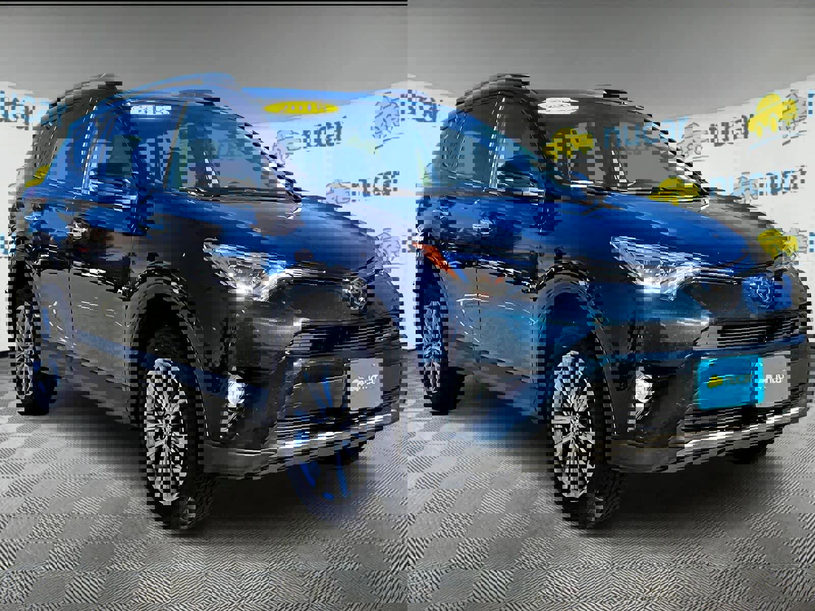 Used 2018 Toyota RAV4 Limited image 1