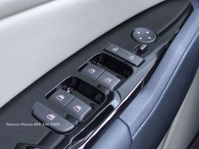 Used 2025 Kia Sportage EX image 25