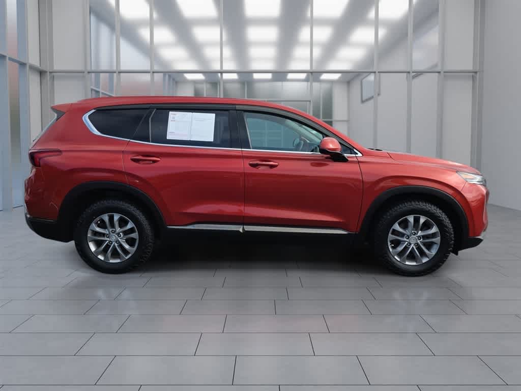 Used 2019 Hyundai Santa Fe SEL AWD/4WD image 2