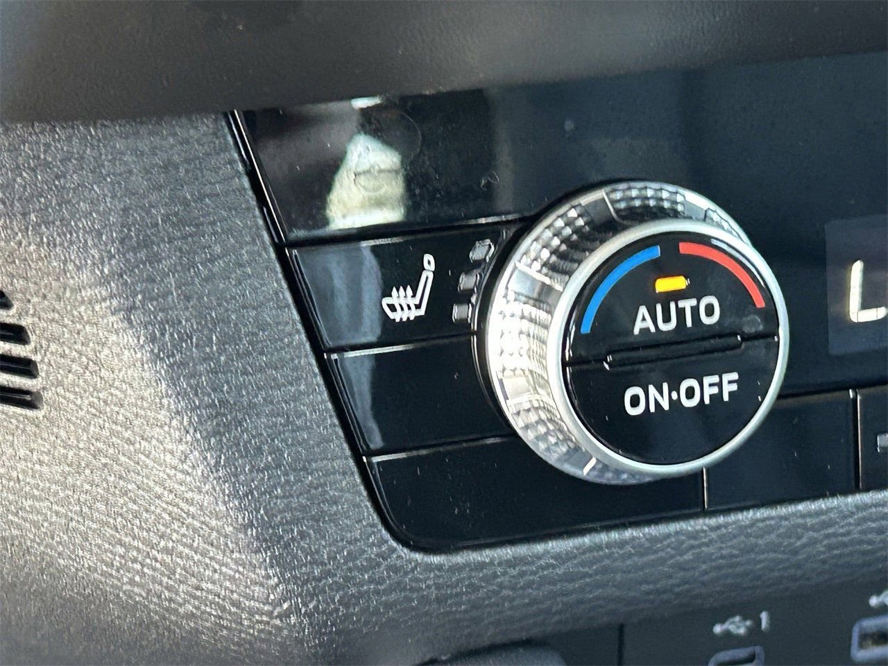 New 2026 Nissan Rogue SL image 36